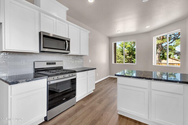 Building Photo - 1460 Copper Point Cir
