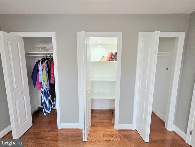 Building Photo - 5206 12th St NE