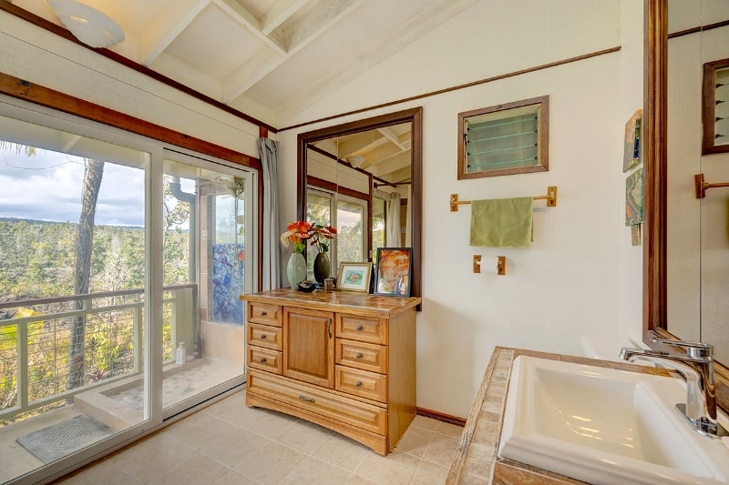 Building Photo - 12-211-211 Oliana Dr