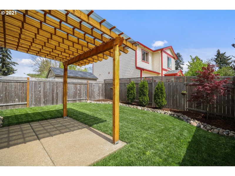 Building Photo - 4734 SW 184th Ave