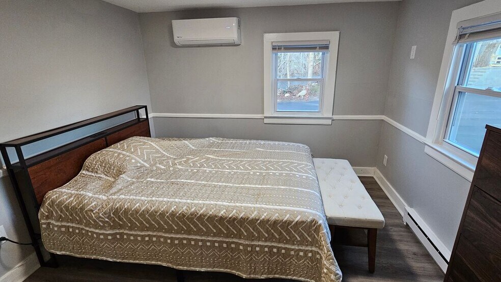 Building Photo - 825 Scenic Hwy