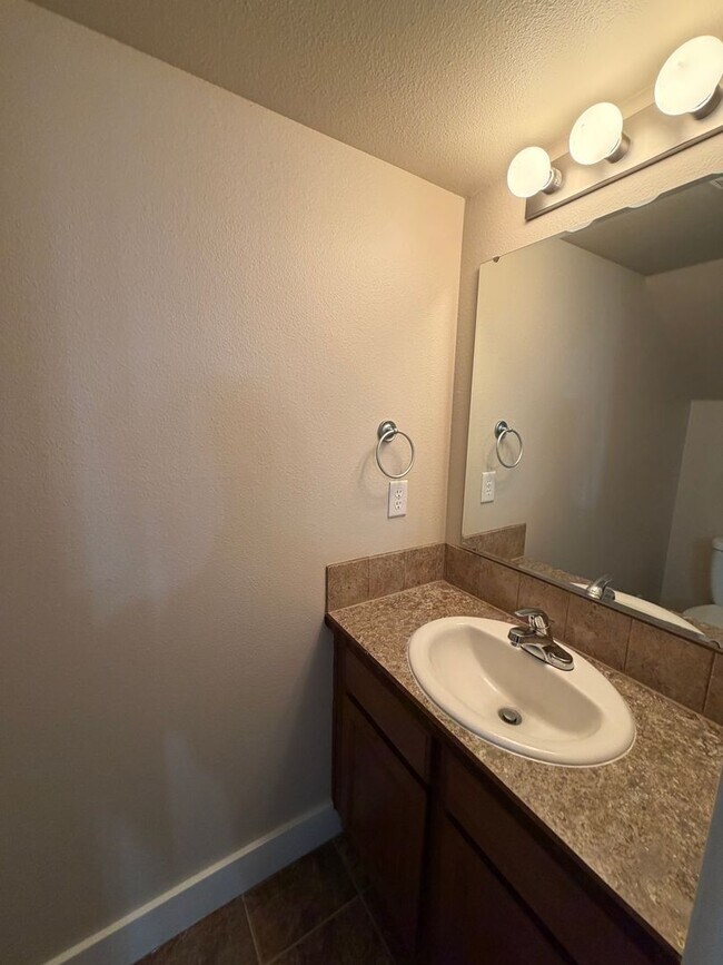 Building Photo - 9965 W Rosecroft Ct