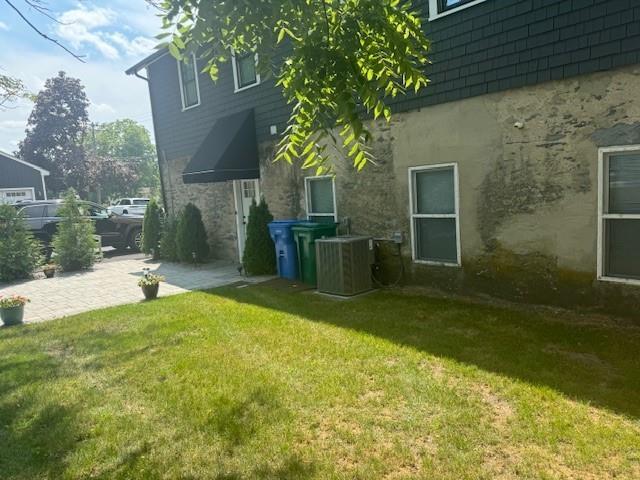 Building Photo - 520 Oaklawn Ave