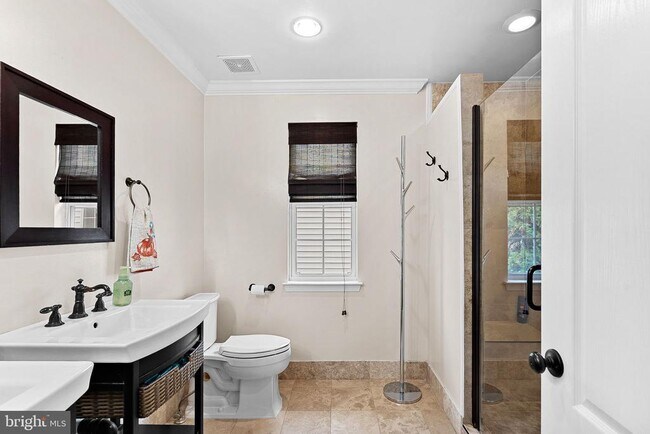 Building Photo - 42968 Chesterton St