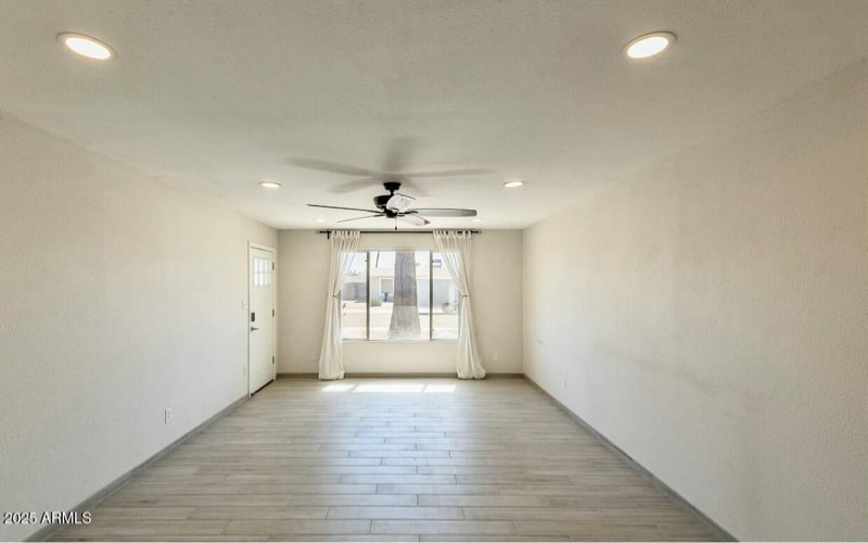 Building Photo - 1946 E Wesleyan Dr