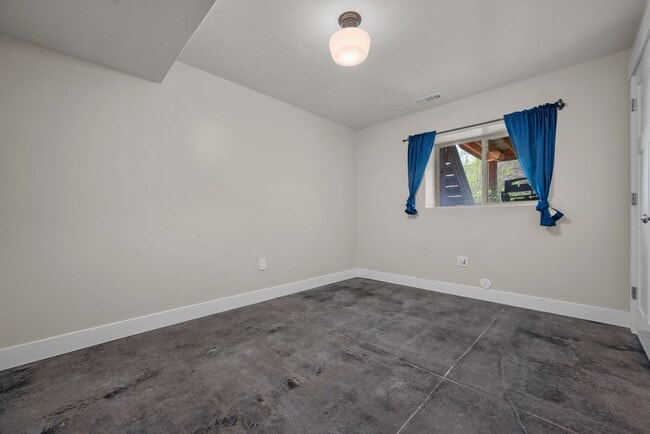 Building Photo - Beautiful 5 Bed / 3.5 Bath Home for Rent in Draper