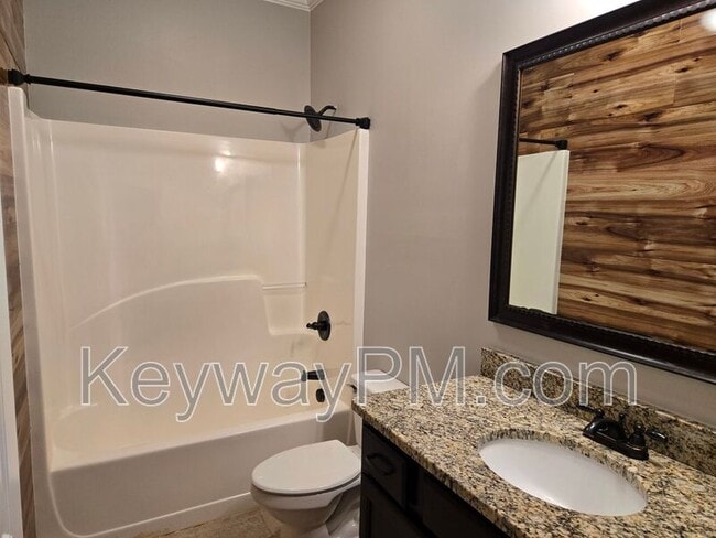 Building Photo - 716 Herrington Dr