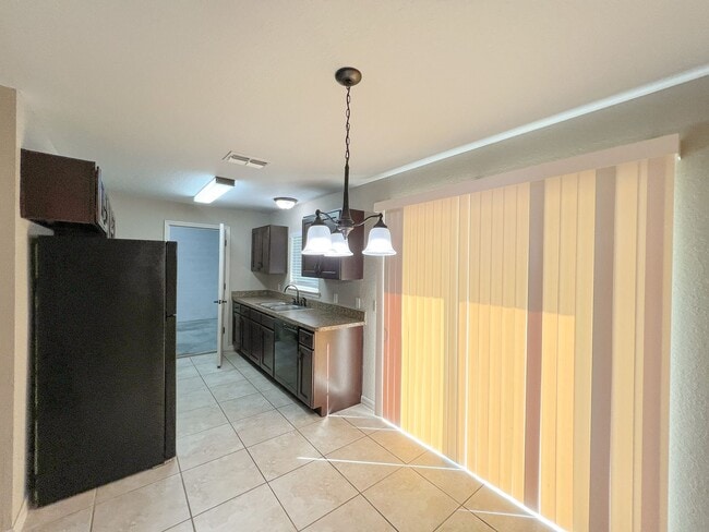 Building Photo - BEAUTIFUL 3 BD/2BA Home in Beautiful Ocala!!!