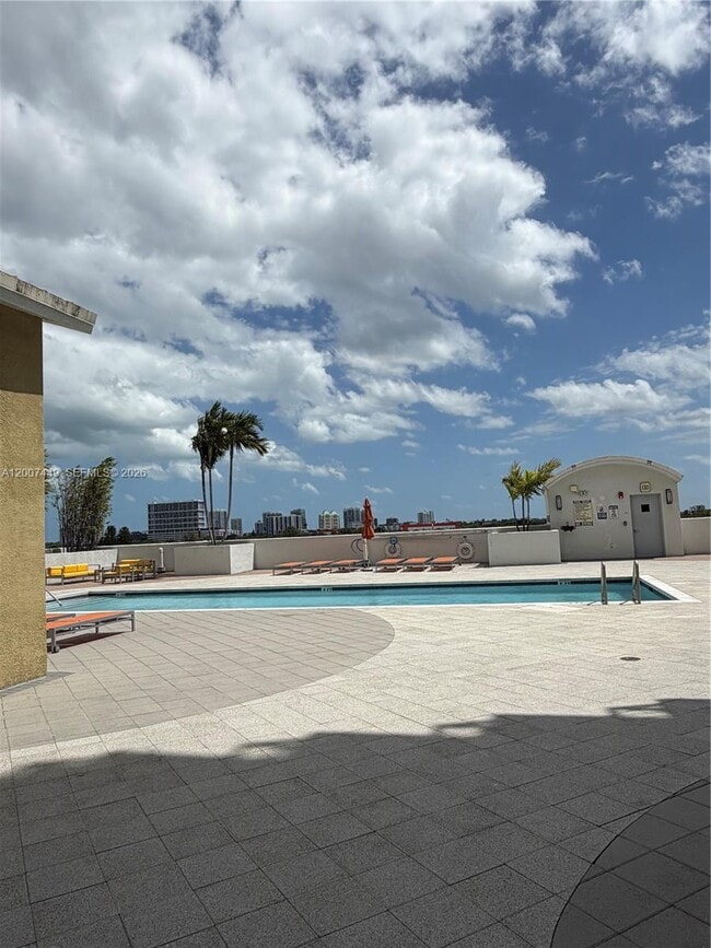 Building Photo - 3180 SW 22nd Terrace