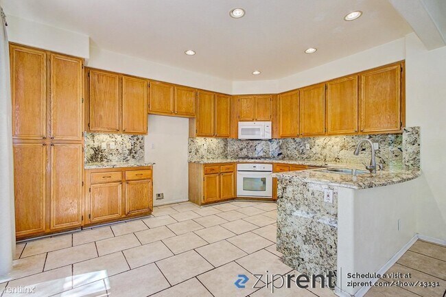 Building Photo - 4 br, 3 bath House - 18701 Caminito Pasade...