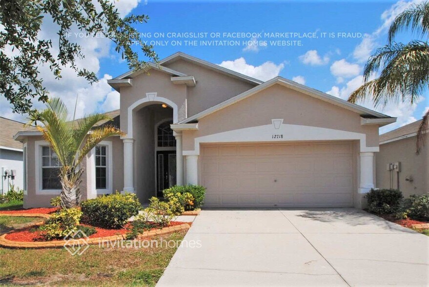 Primary Photo - 12718 Lake Vista Dr