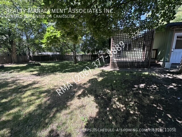 Building Photo - 2111 N 21st St