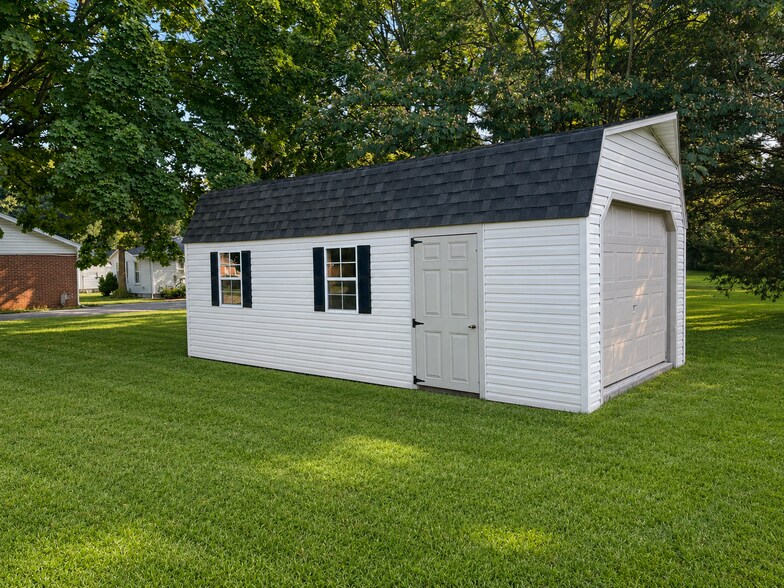 Building Photo - 85 Cemetery Ave