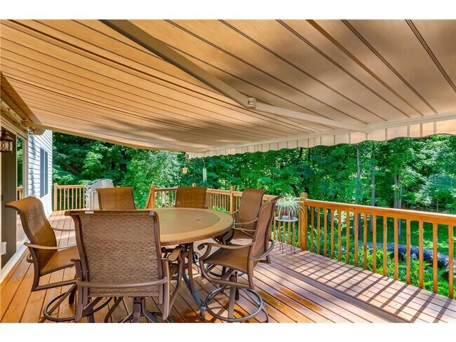 Building Photo - Single Family Home + Over 1/2 Acre Lot!! Welcome Home to Rockford MN!