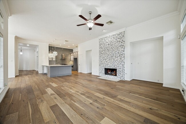 Building Photo - 1523 Orchard Park Dr