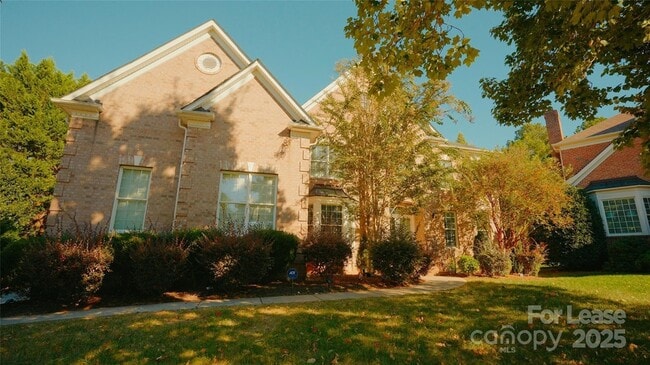 Building Photo - 12325 Summer Breeze Ct