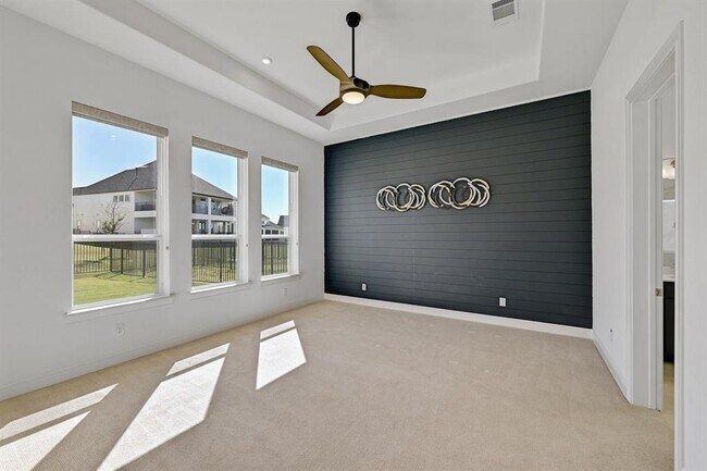 Building Photo - 2124 Bel Paese Bnd