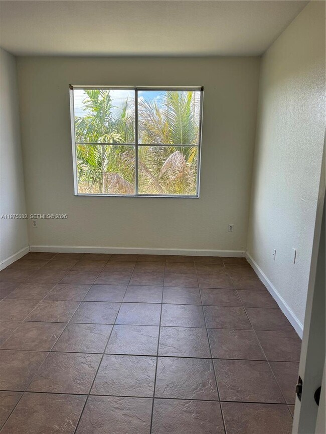 Building Photo - 17660 NW 73rd Ave