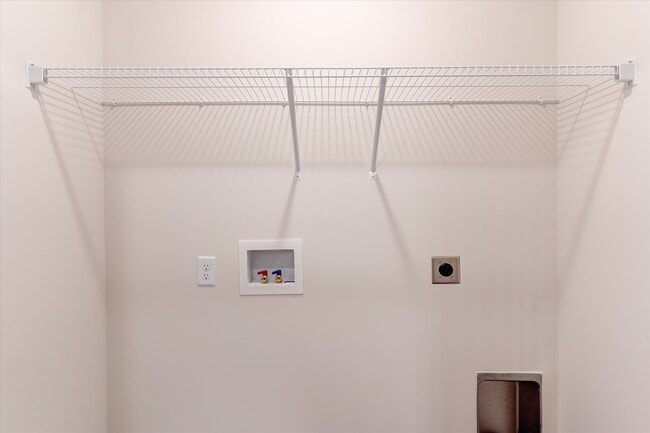 Building Photo - 2805 Cruze Dr