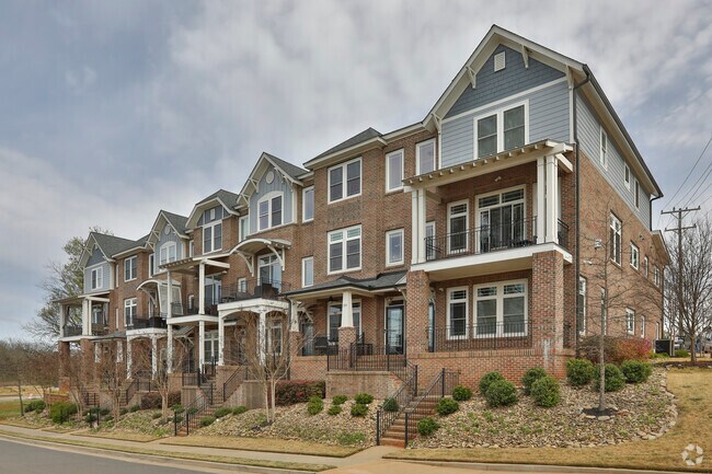 Building Photo - New City Court View Townhomes