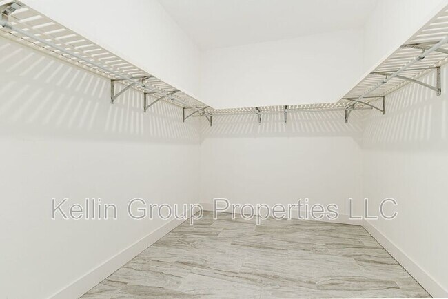 Building Photo - 3845 Osprey Pointe Cir