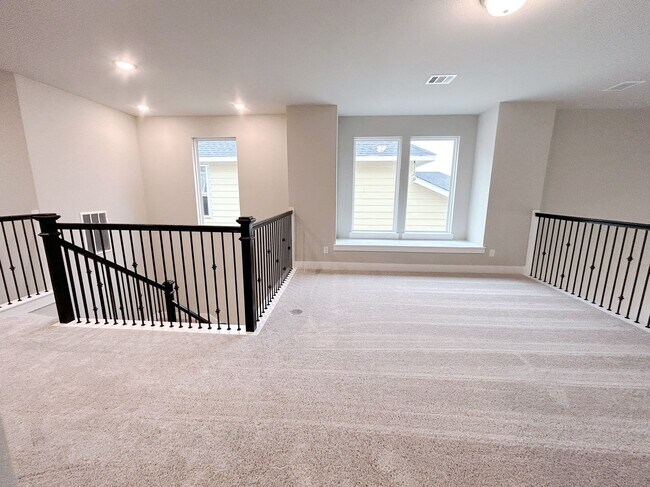 Building Photo - 29623 Burcreek Ln