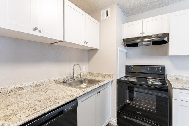 Building Photo - Timberfalls Apartment Homes