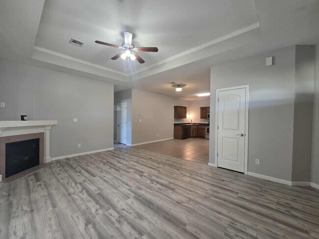 Building Photo - 410 Michael's Ct