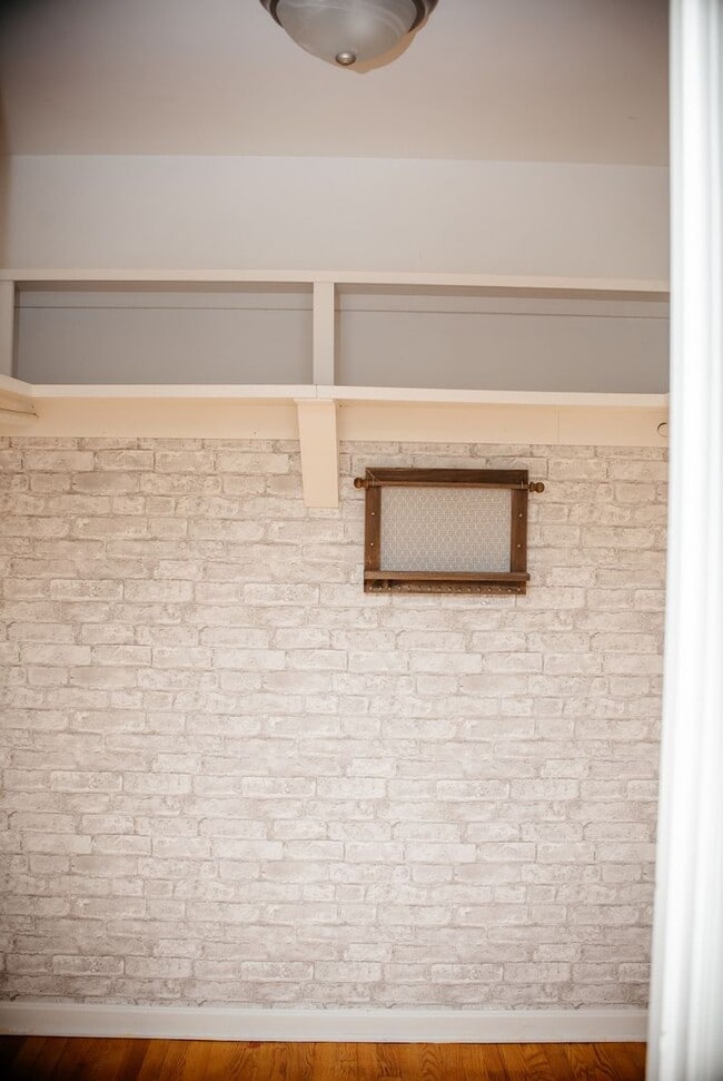 Building Photo - 1449 Jill Dr