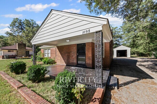 Building Photo - 1598 Frayser Blvd