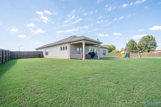 Building Photo - 117 Red Fox Wy