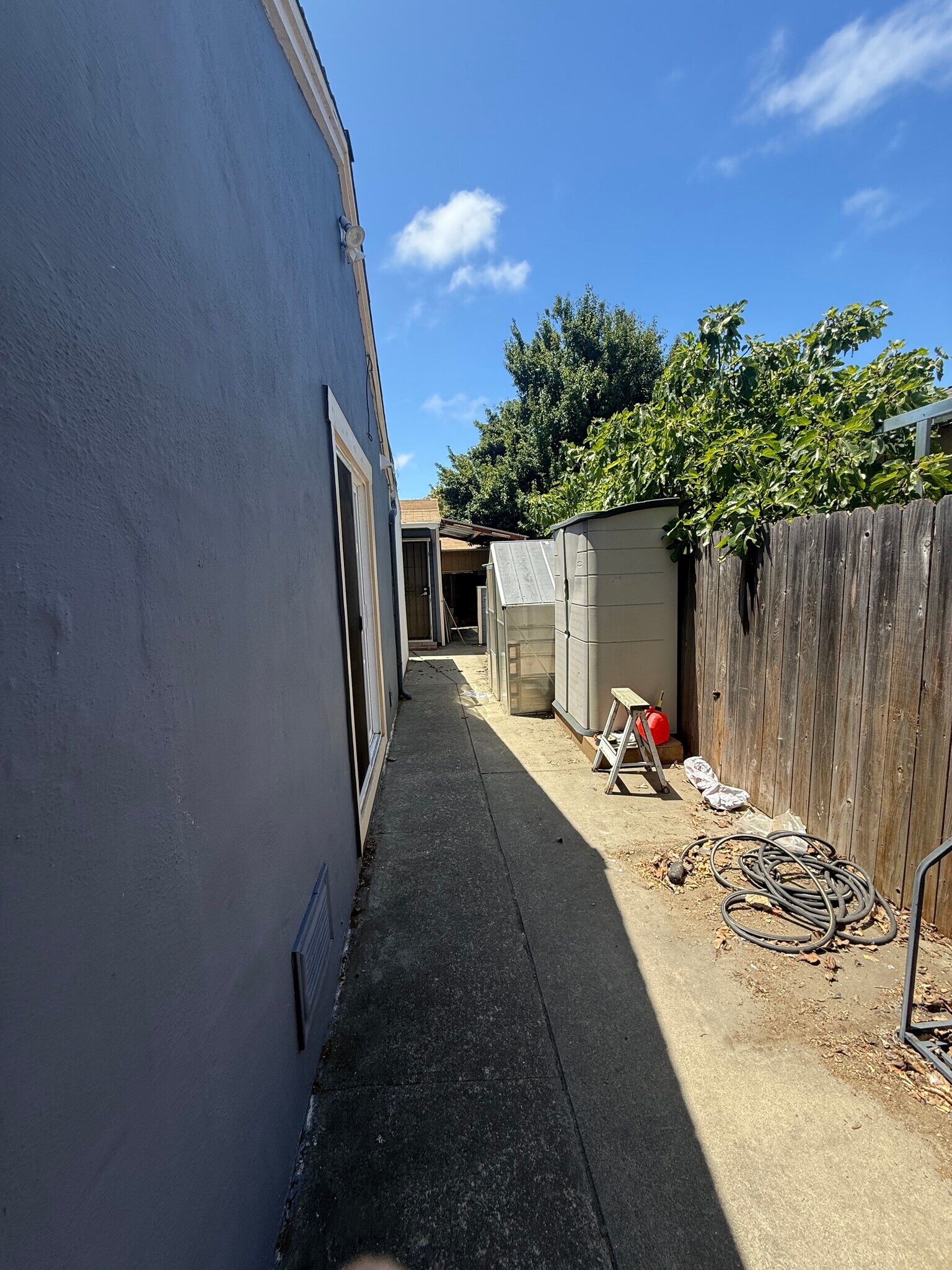 Building Photo - 16859 Alisal Ct