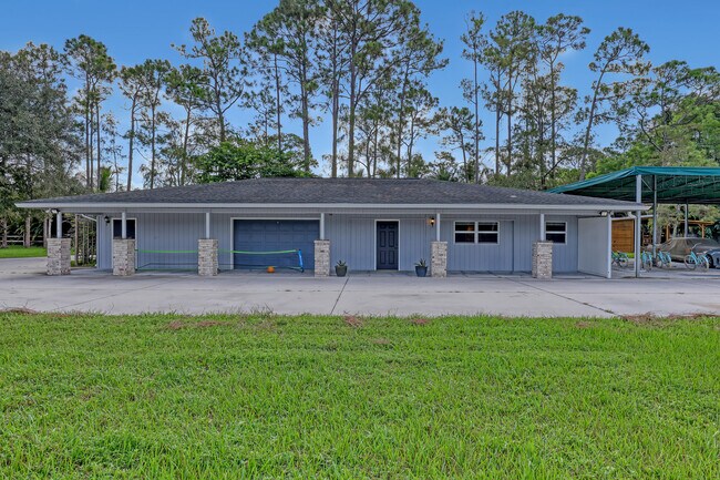 Building Photo - 10780 Anderson Ln