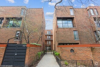 Building Photo - 441 W Grant Pl