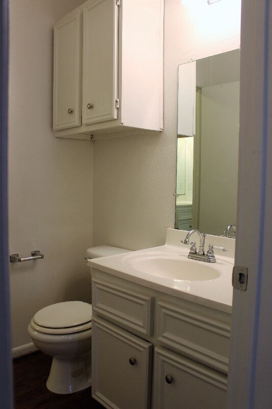 Building Photo - 3322 Augusta Dr