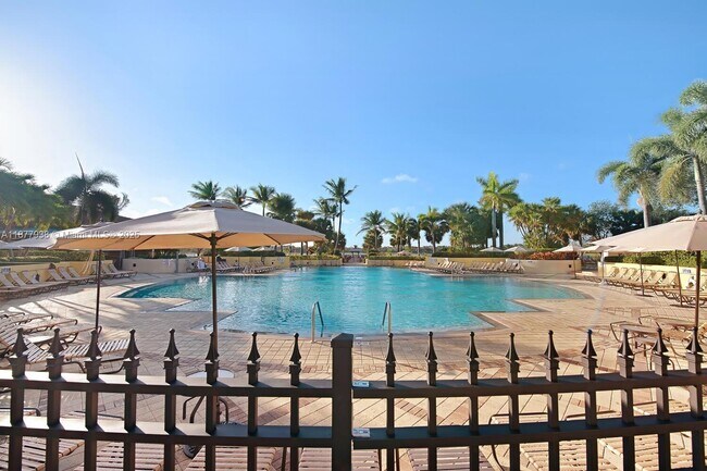 Building Photo - 198 Evergrene Pkwy