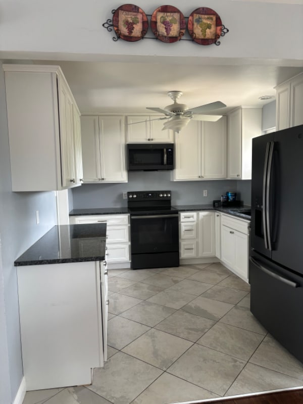 Building Photo - 662 Bridger Dr