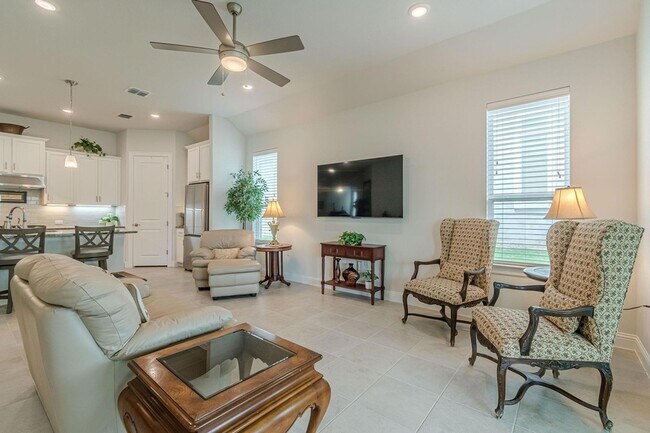 Building Photo - 144 Trotting Bear Ln