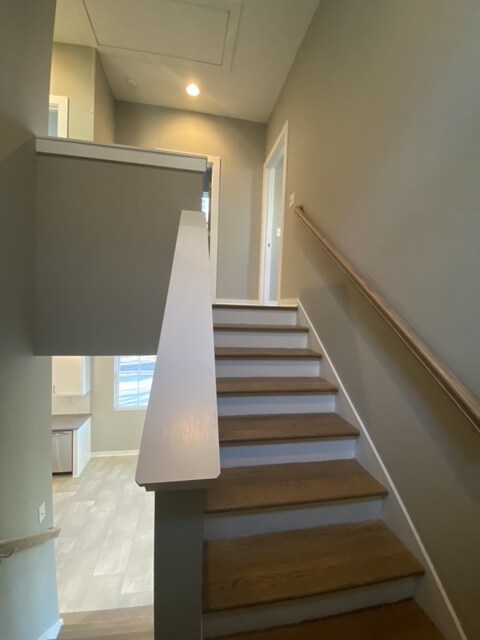 Building Photo - 2120 Herman St