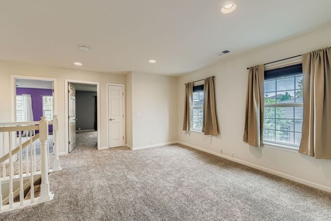 Building Photo - 2647 Gray Wolf Loop