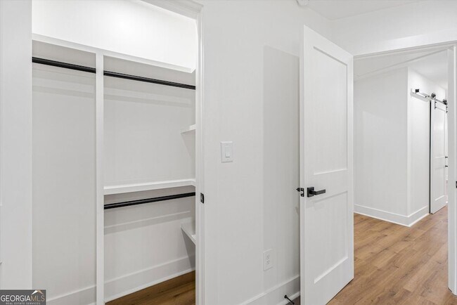 Building Photo - 2353 Clarissa Dr NW