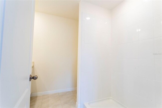 Building Photo - 2847 Common Crane Ct