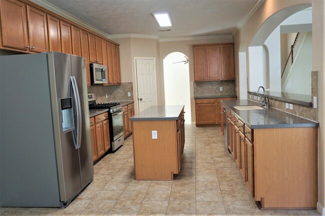 Building Photo - 8123 Buffalo Springs Ct