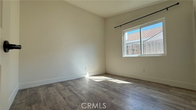 Building Photo - 39233 Rising Hill Dr