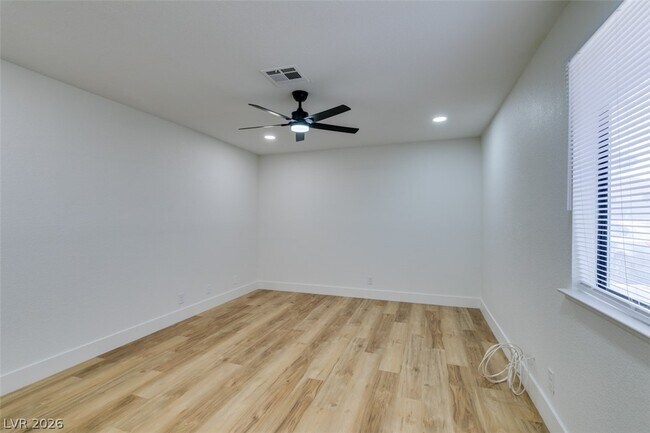 Building Photo - 5701 Smoke Ranch Rd