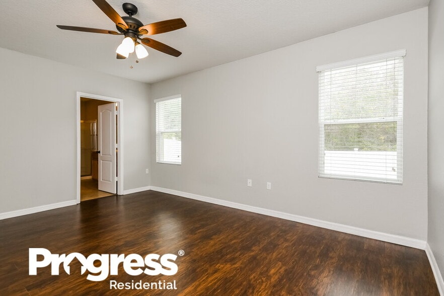 Building Photo - 1744 Wallace Manor Loop