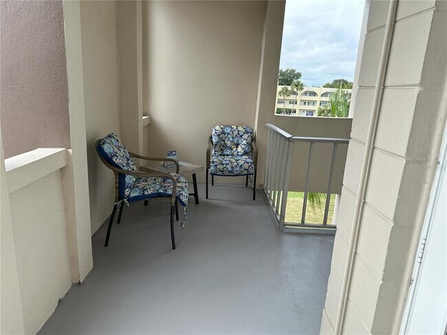 Building Photo - 2378 Ecuadorian Way