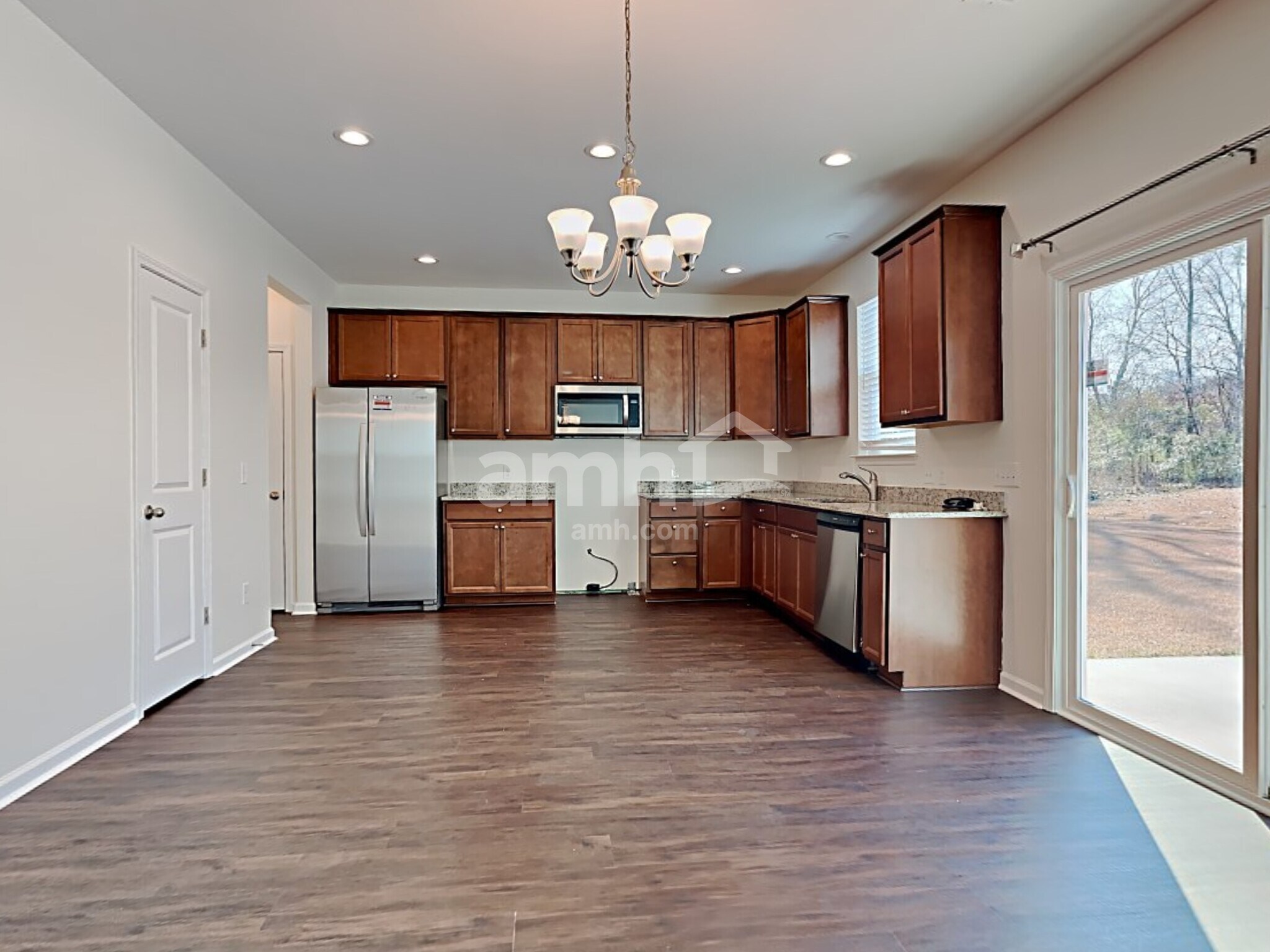 Building Photo - 1360 Hermitage Ln