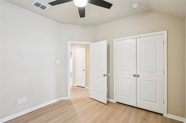 Building Photo - 15937 Alvarado Dr