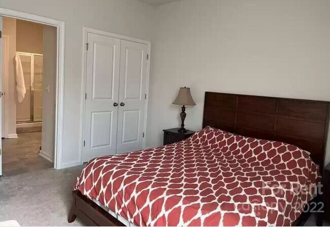 Building Photo - 1713 Wildwood Terrace Trl